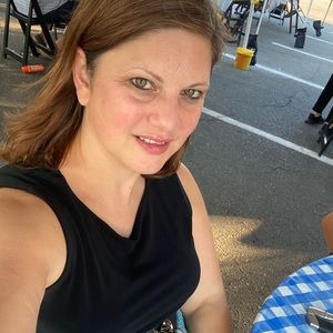 Meet your Posher, Mary ellen